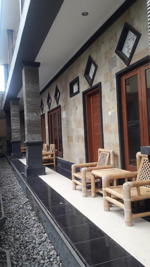 Waterfall Guest House Sukawati Buitenkant foto